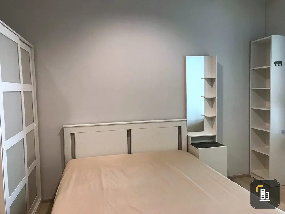 For rent!! Life One Wireless condo, 21st floor, fully furnished, just bring your bags and move in. Don't miss out!!