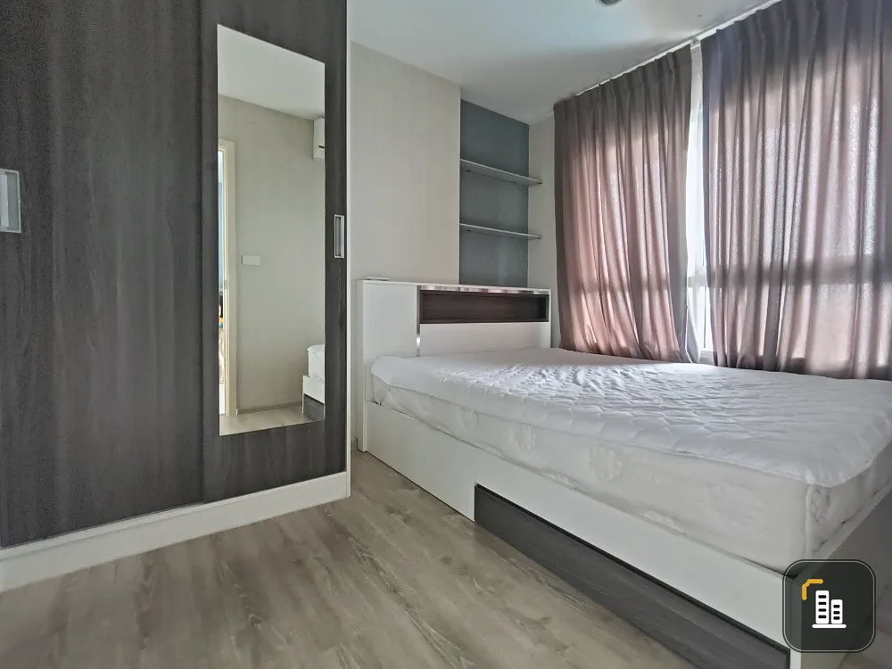 For sale: Chewathai Phetkasem 27, 6th floor, swimming pool view, fully furnished, nice to live in, reserve now, hurry!