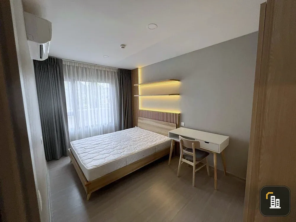For rent: Aspire Sukhumvit-On Nut, beautifully decorated in a minimalist style, less is more, simple but looks good. If you're slow, you'll definitely