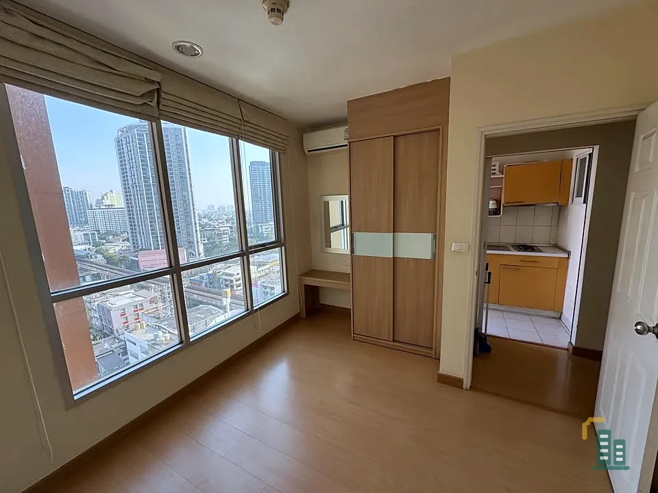 Condo for sale: Life @ Sukhumvit 65, ready to move in, 16th floor, high view, affordable price, hurry and buy now!