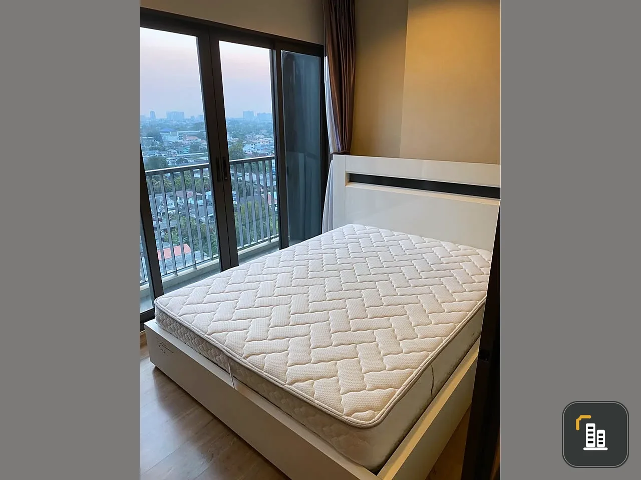 Condo The Tree Rio Bang Ao Next to MRT Bang Ao 1 bedroom, 1 bathroom Size 32 square meters 11th floor, Chao Phraya River curve view Decorated and ful