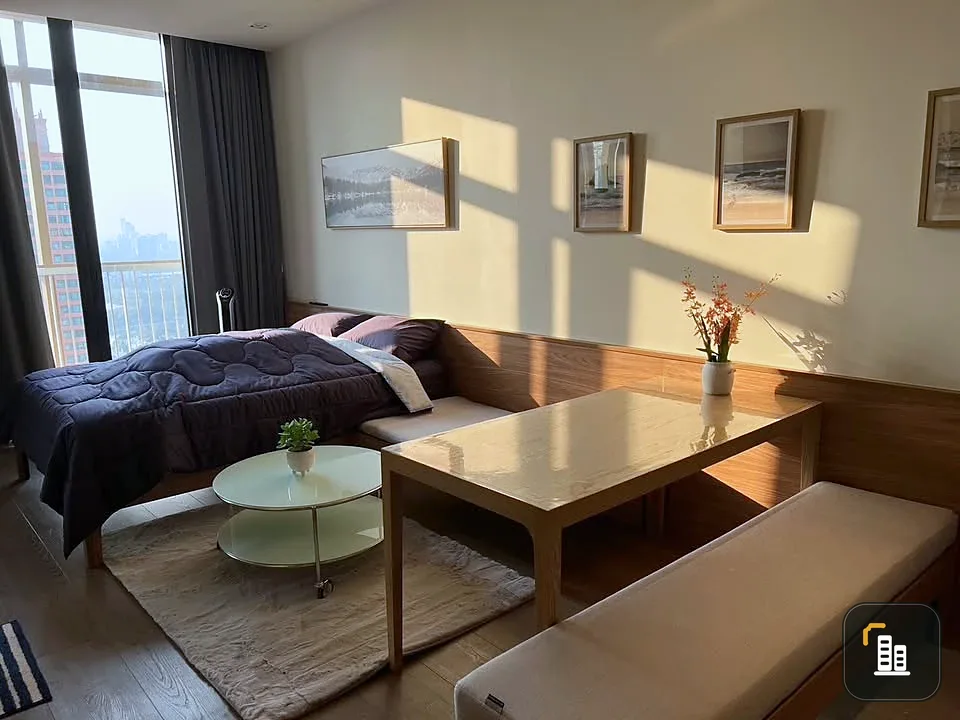 For sale: Park 24 Origin Phrom Phong, high floor, stunning Benjakitti Park view, decorated with quality furniture, don't miss out.