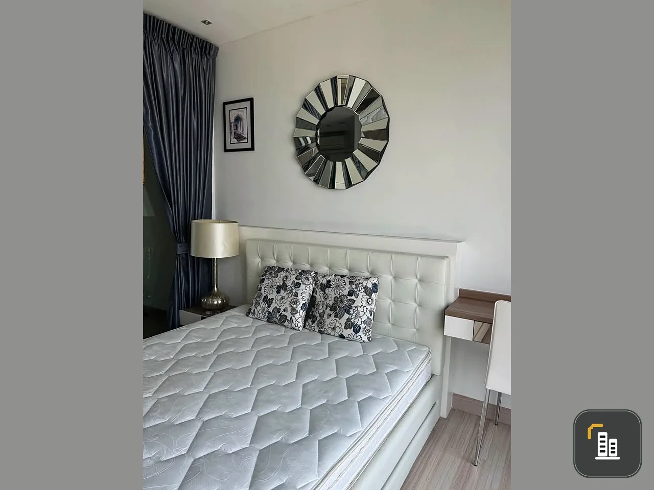 Urgent sale: Condo The Hotel Service, 20th floor, great view, fully furnished, ready to move in. You'll regret not reserving it.