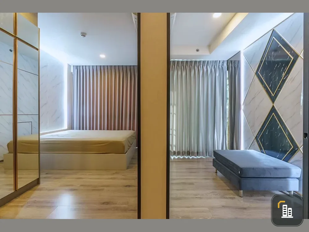 For sale or rent: Knightsbridge Collage Sukhumvit 107. Luxurious marble-decorated unit throughout, offering a spacious and comfortable living environm