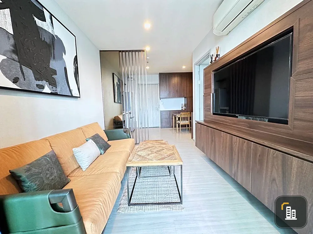 Condo for rent: Life Sukhumvit 62, a nice room, complete with furniture and electrical appliances. If you don't reserve, you'll regret it later.