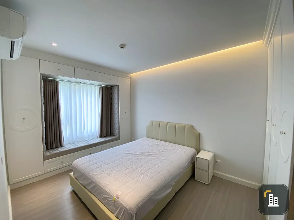 For sale, for rent Aspire Sukhumvit-Onnut 2 bedrooms, 1 bathroom, swimming pool view, cool room, not hot, if you don't book, you'll really miss out.