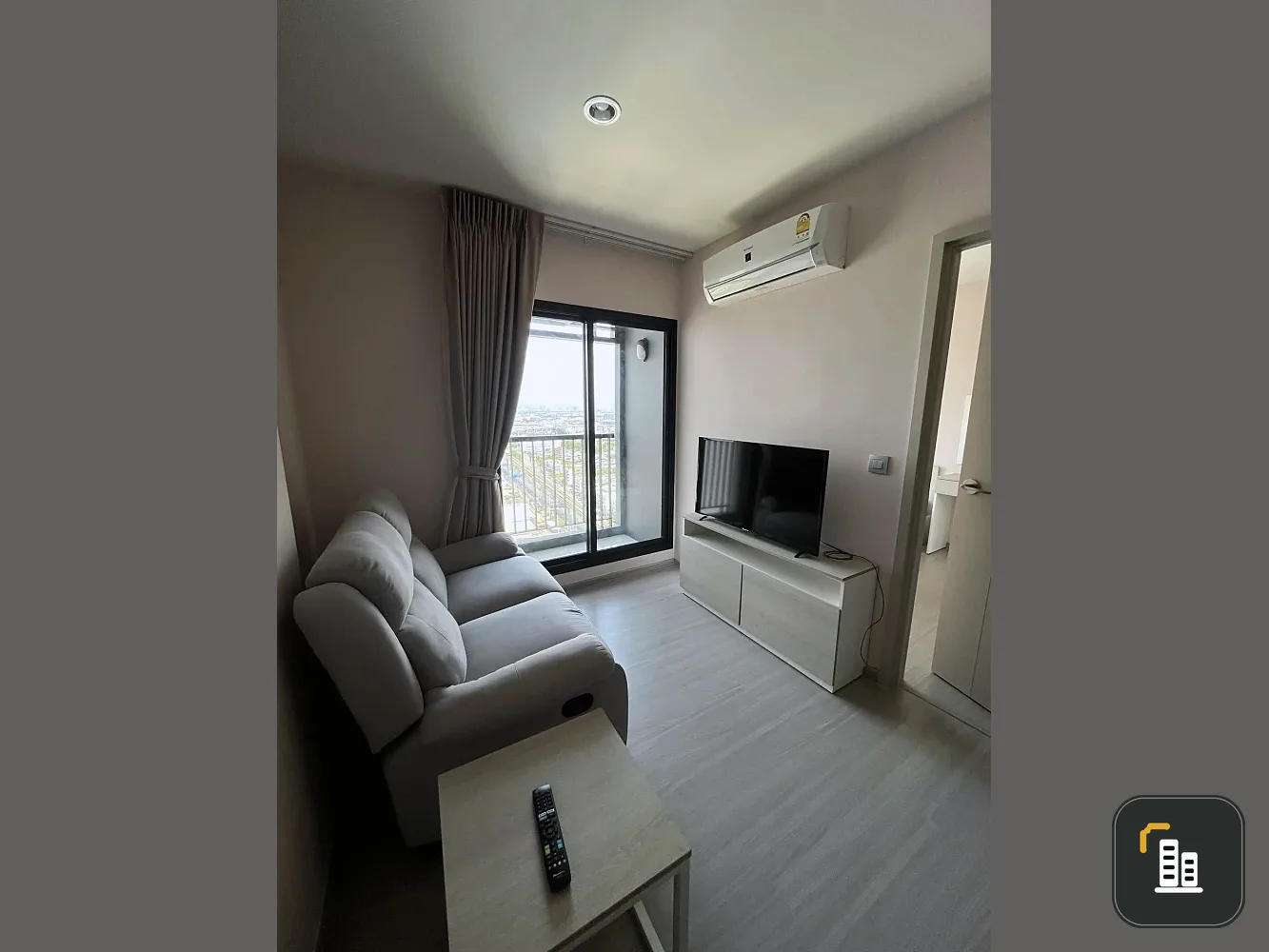 For sale/rent: Aspire Erawan Prime, 26th floor, high view, great price, become the owner today.