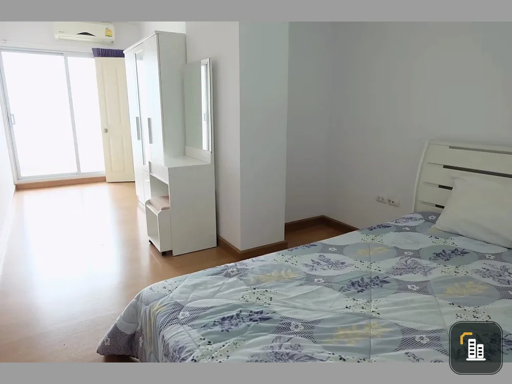 Urgent sale, Supalai Park Condo, Tiwanon Intersection, 1 bedroom, 1 bathroom, available at an affordable price, reserve now.