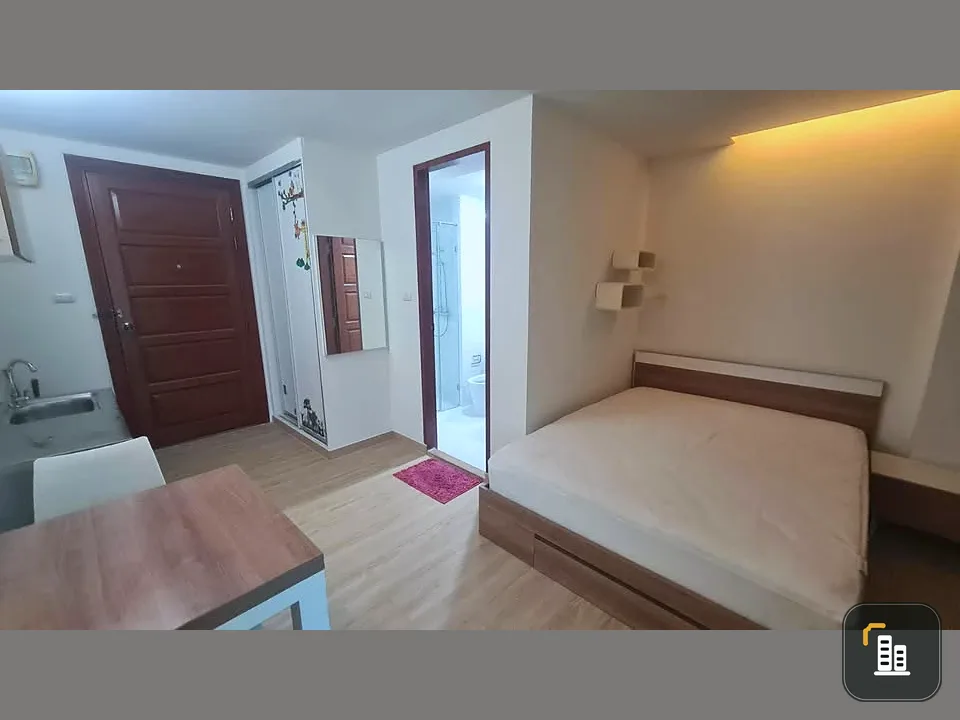 For sale Emerald Residence Ratchada Condominium Studio room, 8th floor, affordable price, book now.