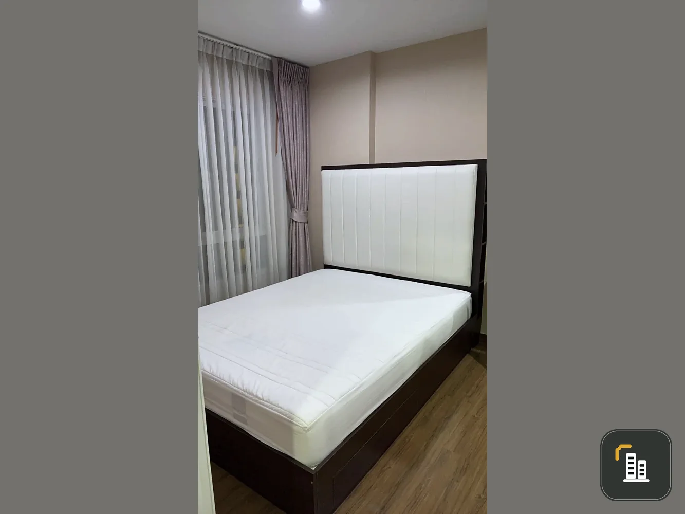 For sale, for rent, Hallmark Chaengwattana Condo, ready to move in, complete facilities, hurry and reserve now.