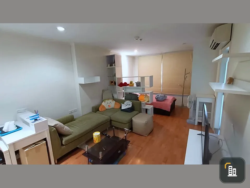For sale: Lumpini Ville Ramkhamhaeng 44, 11th floor, with good light-blocking curtains, complete with amenities, move in now, don't hesitate.