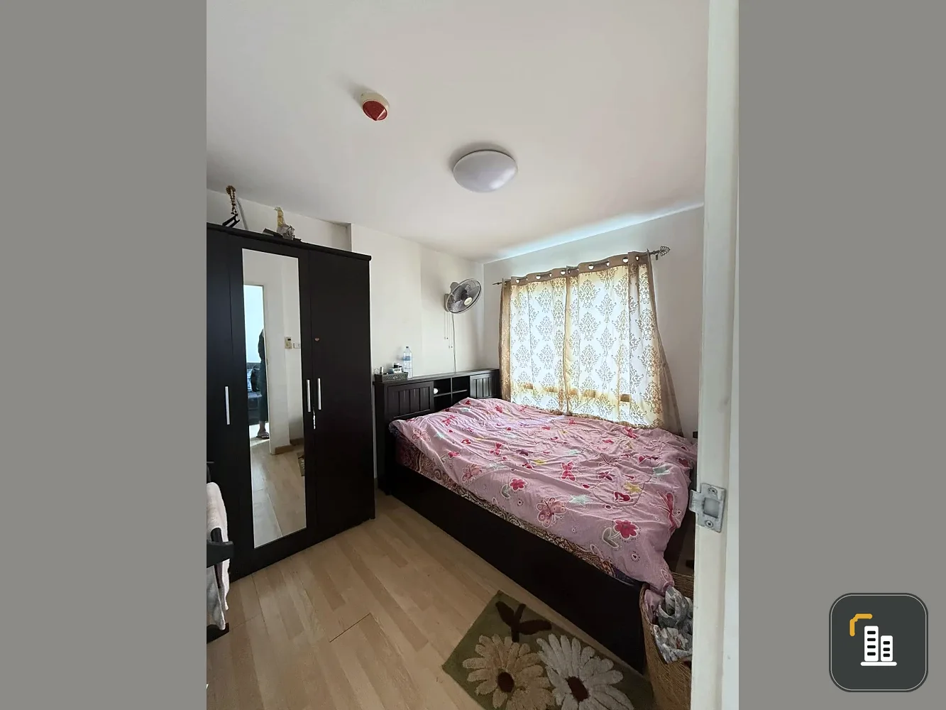 For sale: Incio Serithai, Building A, 3rd floor, good location, comfortable view, complete set of furniture and appliances. Interested, reserve now.