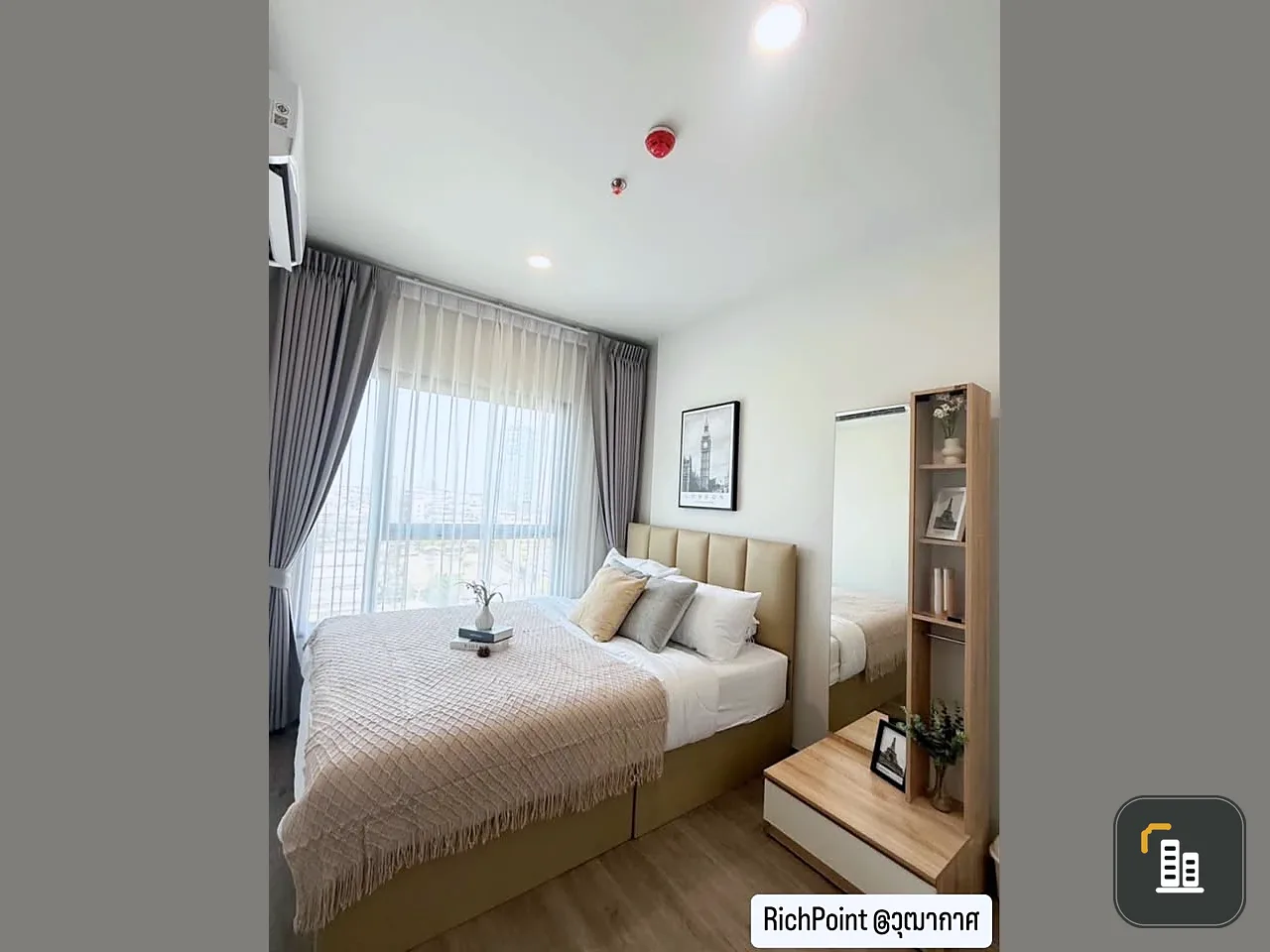 For rent: Rich Point @ BTS Wutthakat, white tone room, comfortable to the eyes, affordable price, book now!