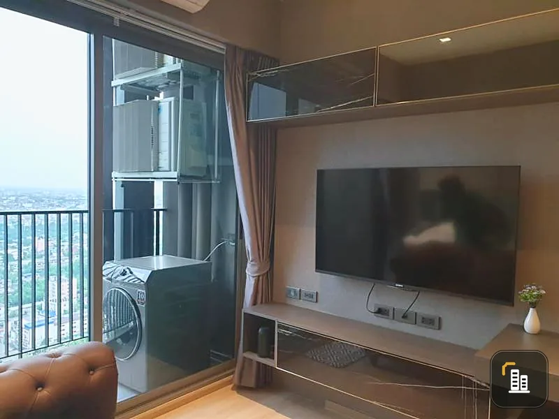 Selling Whizdom Ratchada-Thapra, east room, beautiful decoration, built-in furniture, hurry to reserve before anyone else, don't wait