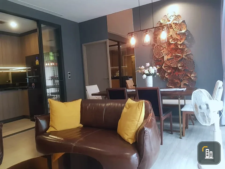 Urgent sale!!!! Condo Mori House 2 bedrooms, 2 bathrooms, beautifully decorated built-in, fully furnished. Don't just look, hurry up and reserve now!