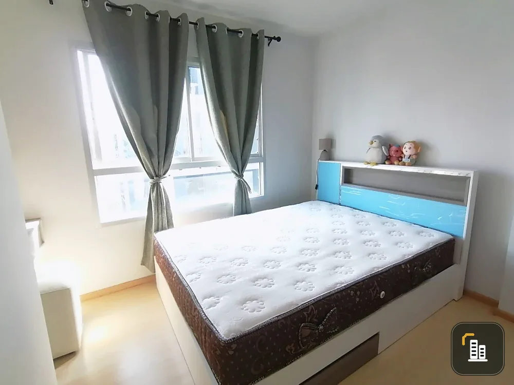 For sale: The Prop Condo Chaengwattana 12, 12 rooms, good condition, good location, not exposed to full sun, beautiful view overlooking the swimming p
