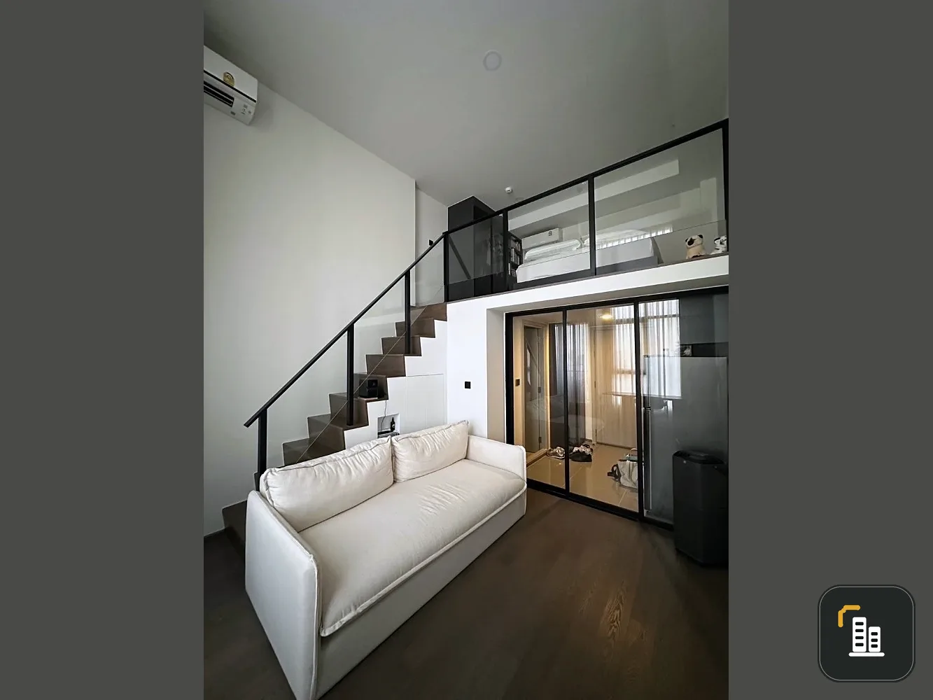 For sale: Park Origin Chula Samyan, 32nd floor, Duplex room. Interested in owning one? Hurry and reserve now. Urgent!