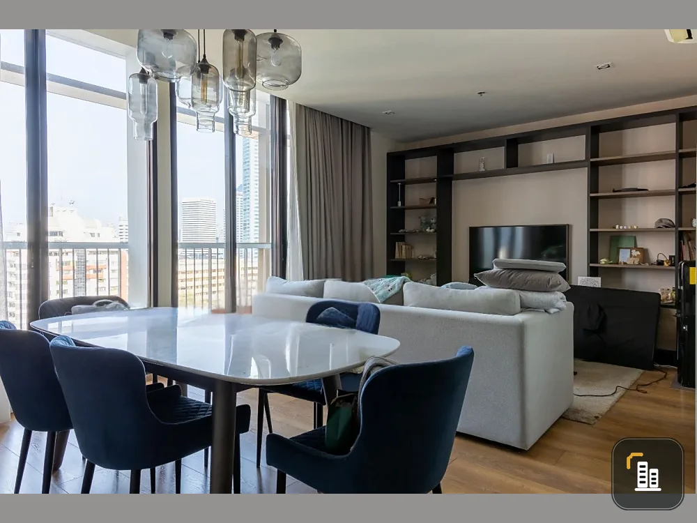 For rent sell Park 24 Origin Phrom Phong, 2-bedroom premium room, beautiful open view in 3 directions, decorated in a luxurious Scandinavian style.