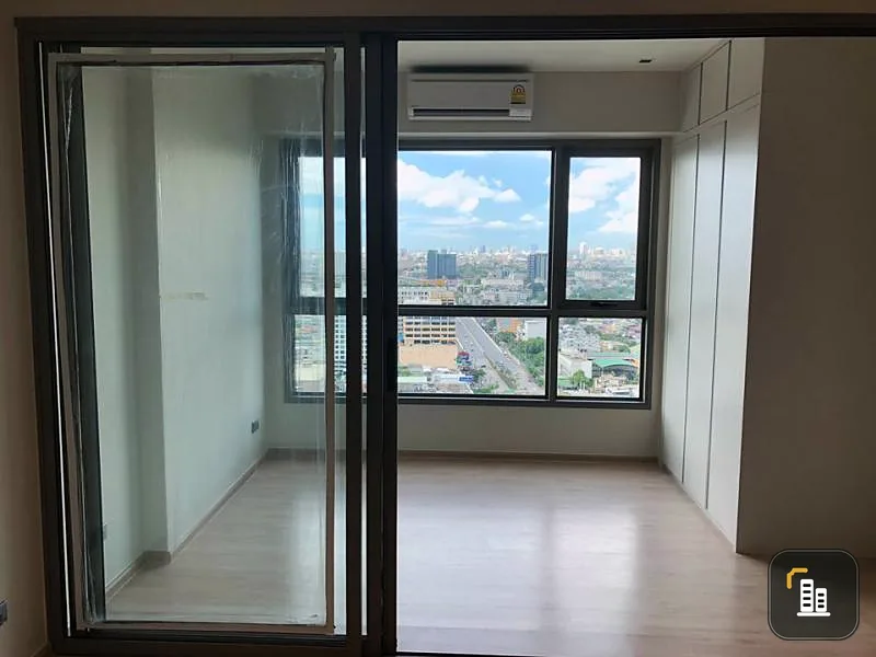 Sell Whizdom Station Ratchada-Thapra, empty room, 1 bedroom, 1 bathroom, decorated as you like, high floor, do not wait to buy