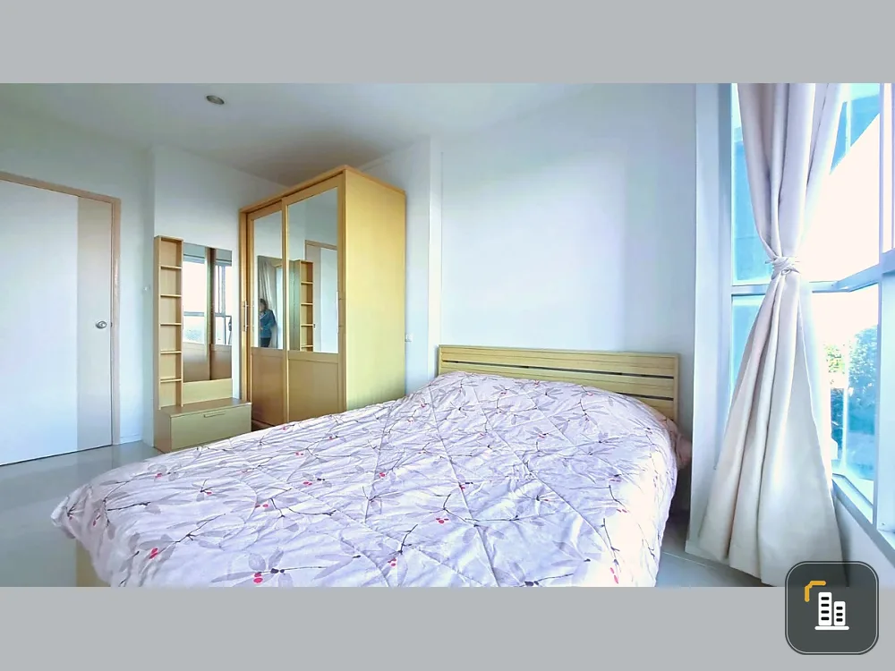 For sale: Lumpini Parkbeach Jomtien, 5th floor, comes with complete furniture and appliances. Reserve now, hurry!