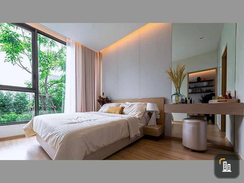 Selling down payment SKYRISE Avenue Sukhumvit 64, 11th floor, corner room, interested in owning, hurry and reserve now.