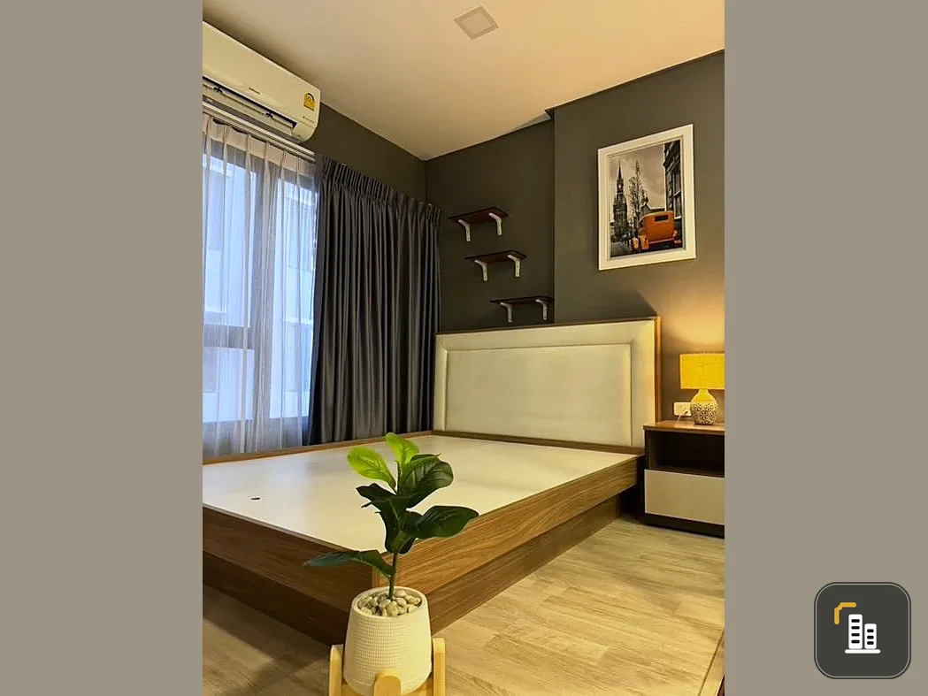 For rent re sell: The One Plus Grand Ramkhamhaeng, 4th floor, fully furnished room, ready to move in, reserve now, urgently.