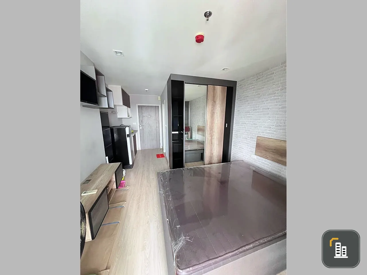 For rent CASA Condo Bangyai, ready to move in, 24th floor, city view, great price, book now, don't wait.