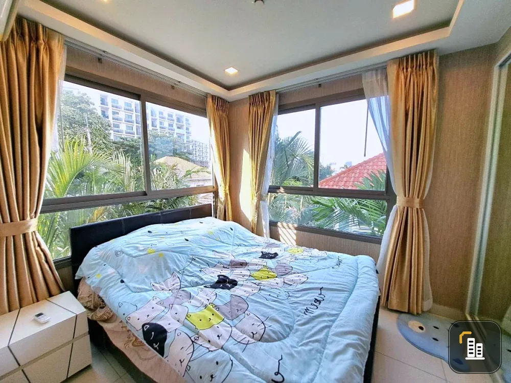 For sale: Arcadia Beach Resort, 2nd floor, fully furnished and equipped with appliances. Book now, don't miss out.