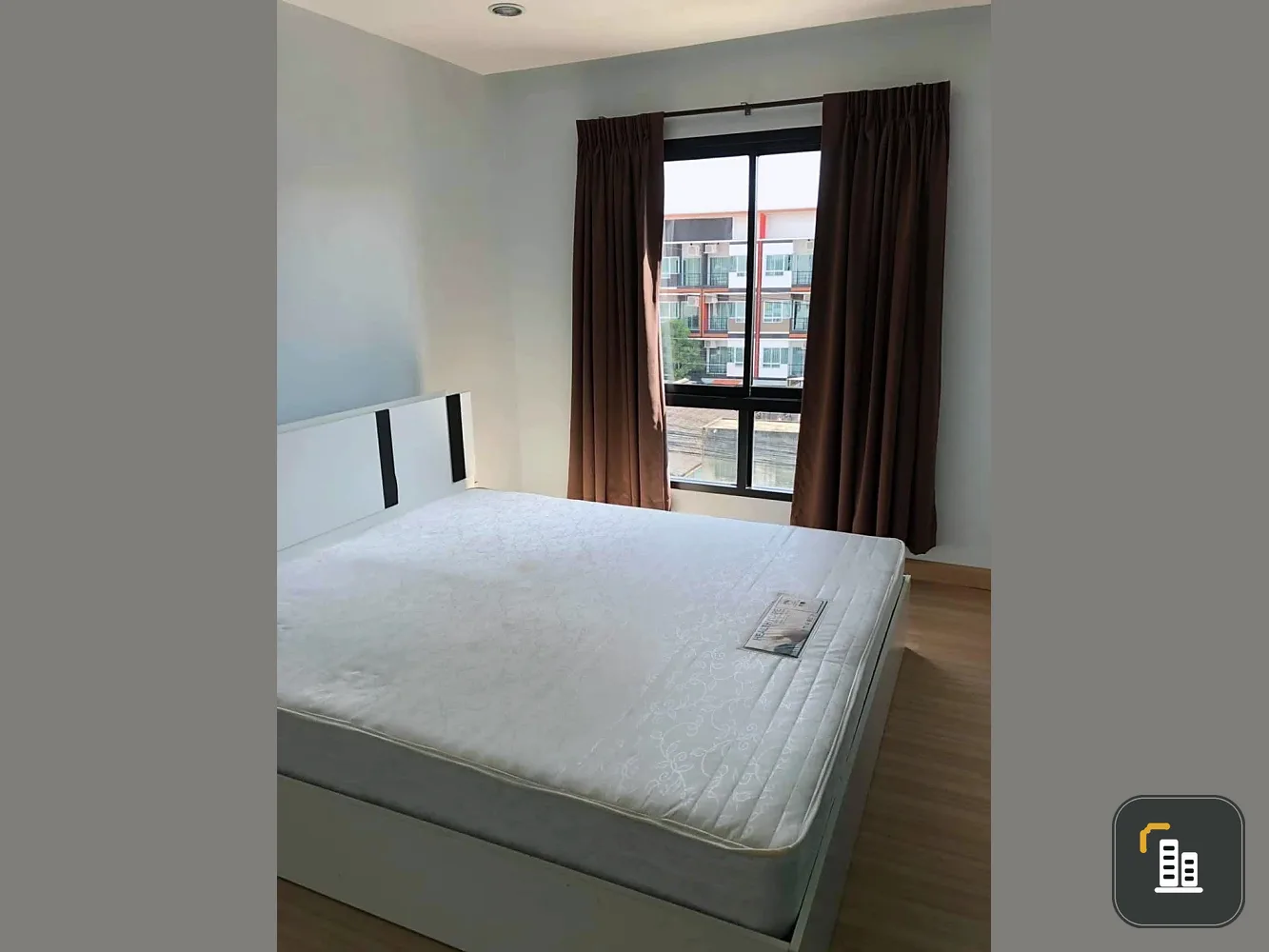 For rent D 2 Bangsaen, a nice room, comes with complete decorations, book now, don't miss it.