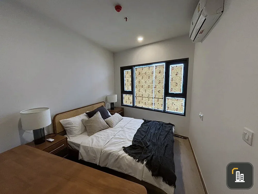 For rent sell: Life Rama 4 - Asoke,32nd floor, very high,good ventilation, Bang Krachao view,Chao Phraya River,complete electrical appliances,must boo