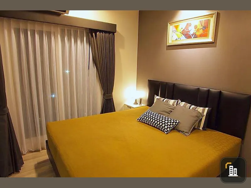 For rent, The Key Sathorn Ratchapreuk, garden view and swimming pool. Built-in in the whole room. Very beautiful. Don't miss this room.