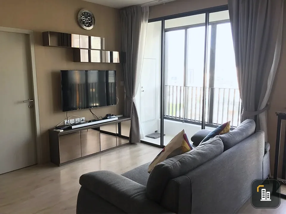 For sale, for rent, Ideo Q Ratchawithi, high floor, corner room, lots of usable space, quiet, very private, don't miss it.