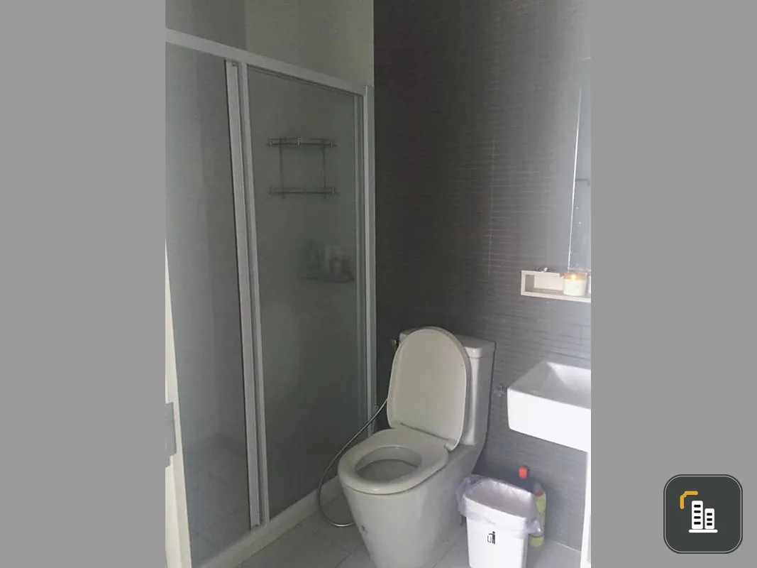 Sale The Key Sathorn Ratchapreuk, pool / garden view, north balcony. Fully furnished and electrical appliances, book now.