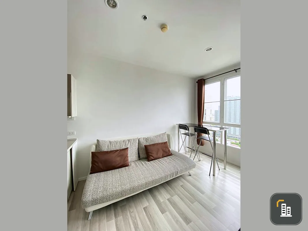 For Sale The Key Sathorn Ratchapruek, high floor, beautiful view, cool breeze, overlooking the swimming pool, fully furnished, ready to move in. Book now.