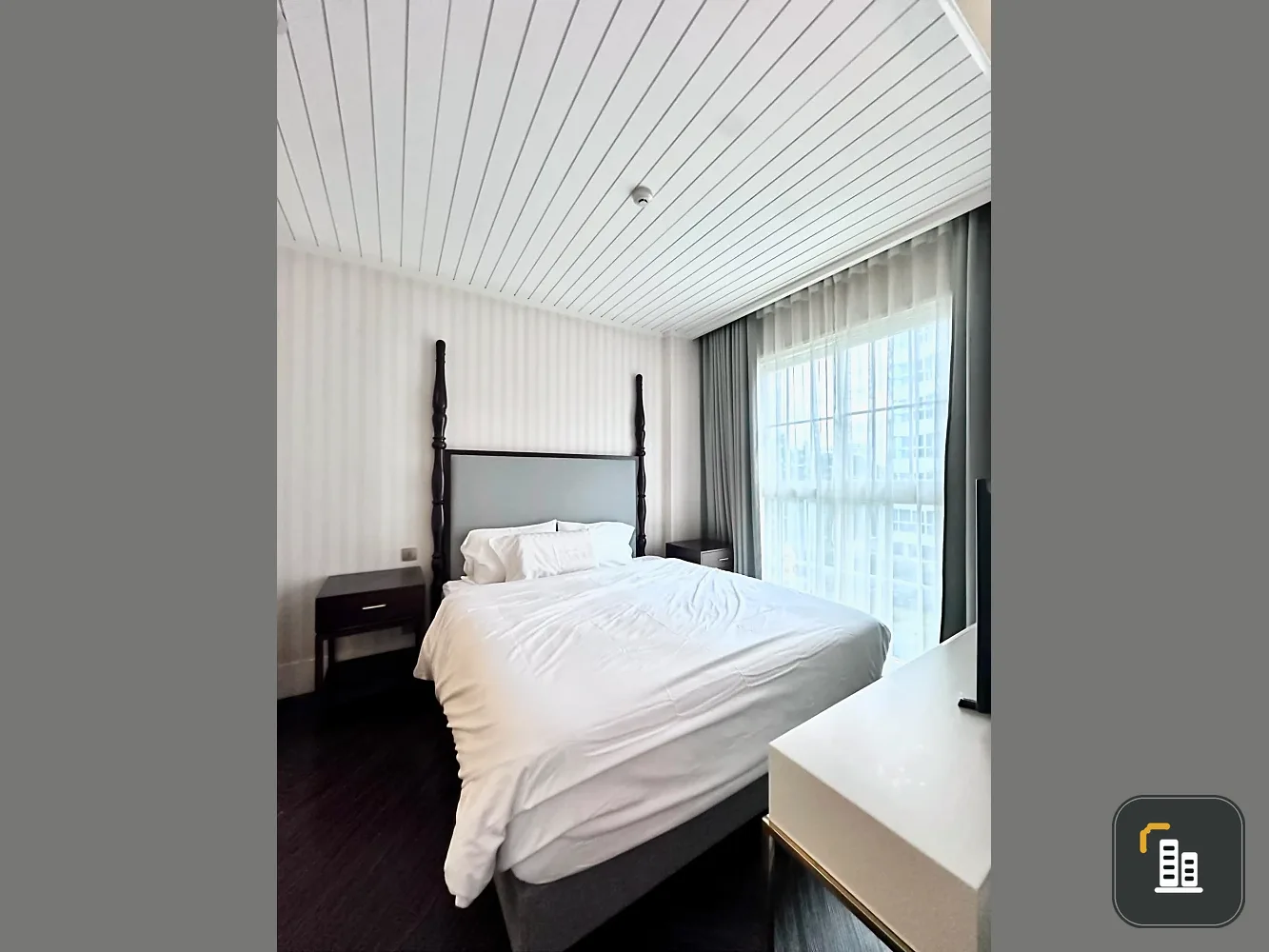 For rent: Grand Florida Beachfront Condo Resort Pattaya, 3rd floor, fully furnished, nice to live in, book now, urgently.