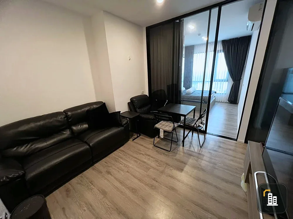 For rent: Knightsbridge Sukhumvit-Theparak, 20th floor, no blocked view, 2 bedrooms, ready to move in, giving you a sense of private luxury, very wort