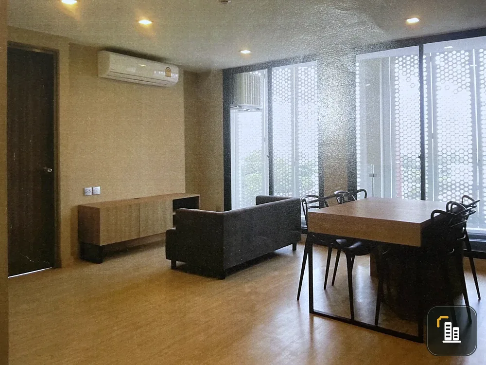 Urgent sale!! The L Fifteen Condo, 8th floor, Chang Building view, good location condo, convenient transportation, good price, don't miss it!!