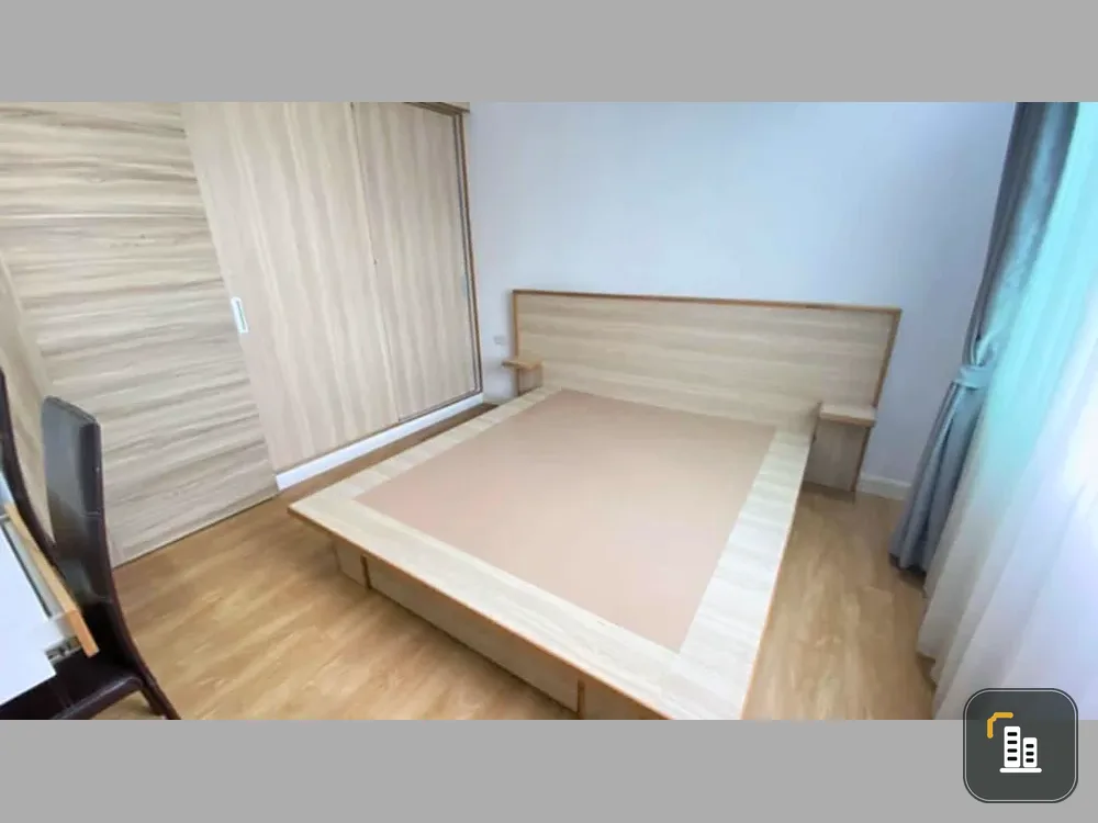 For sale: V Condo Salaya, 3rd floor, complete with furniture and appliances. Great value. Hurry and reserve now!