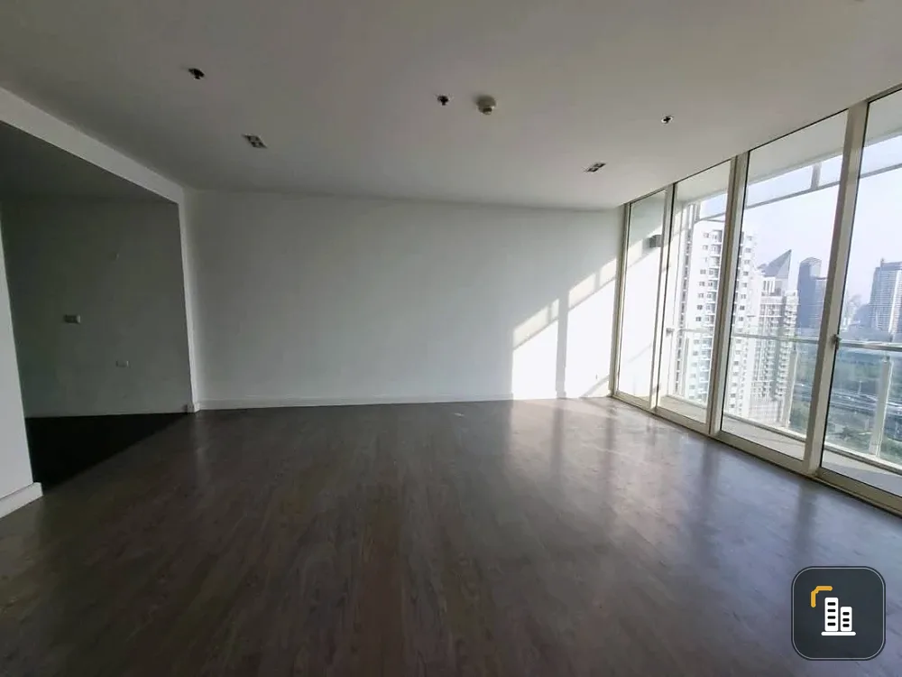 Condo for sale, A Space ID Asoke-Ratchada, 2 bedrooms, 2 bathrooms, 15th floor, blue room, corner room, very quiet, don't miss it.