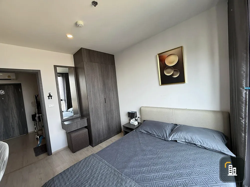 For rent Elio del nest, 30th floor, fully furnished room, nice to live in. If you don't book, you'll miss out. Hurry!