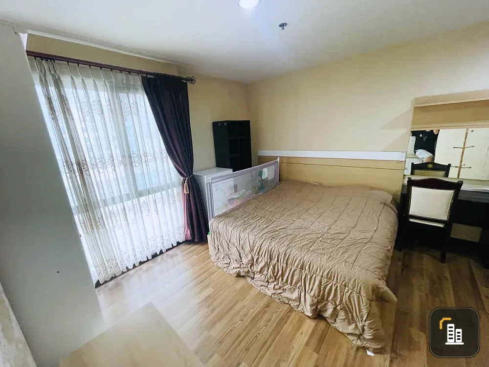 Urgent sale!! Condo Eksin Place, 11th floor, corner room, beautiful view, fully furnished, just bring your bags and move in. Don't miss out!!