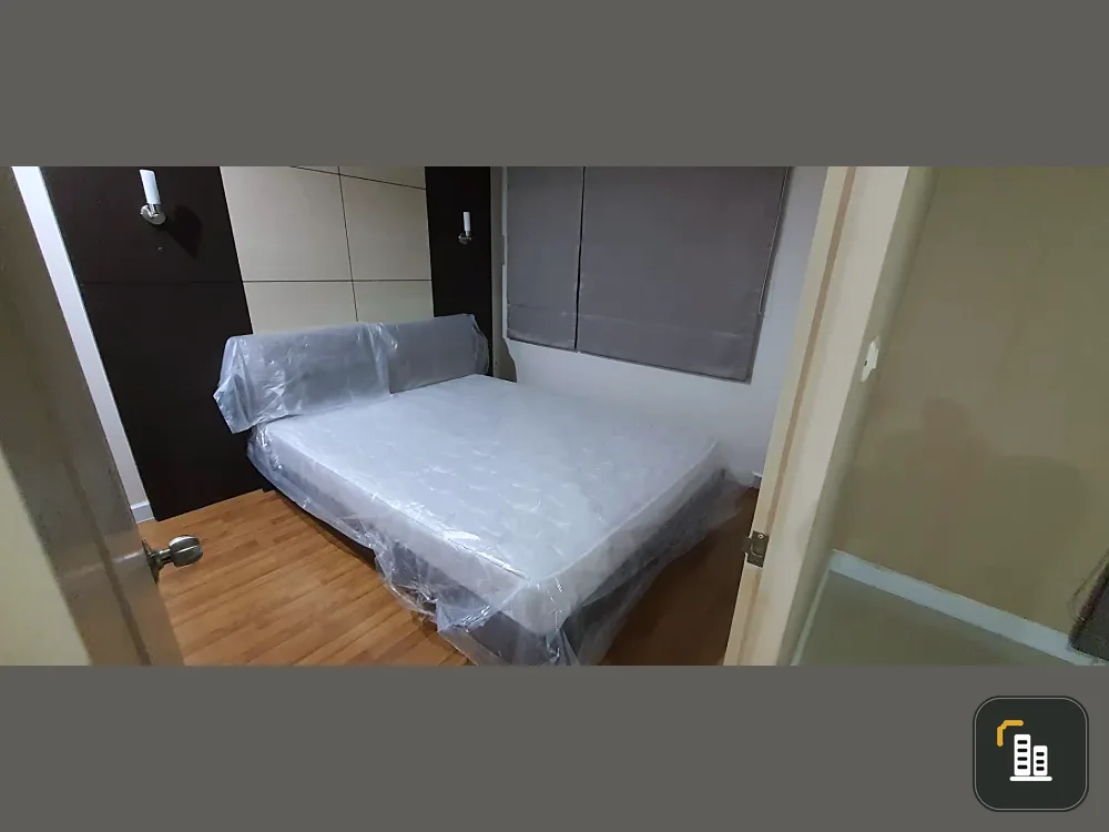 For sale, for rent, Metro Park Sathorn, 4th floor, fully furnished, nice to live in, interested in booking now, don't miss out.