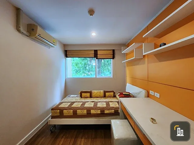 Urgent sale!! Metro Park Sathorn Condo, 2nd floor, swimming pool view, spacious room, beautifully decorated, ready to move in, hurry up and move in!!