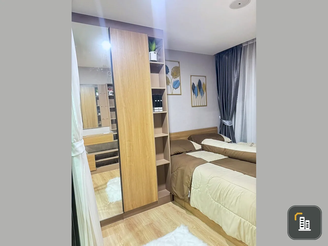 For sale: The Cube Loft Lat Phrao 107, decorated in a modern loft style, panoramic city view, with Bluetooth speakers embedded in the ceiling. Don't m