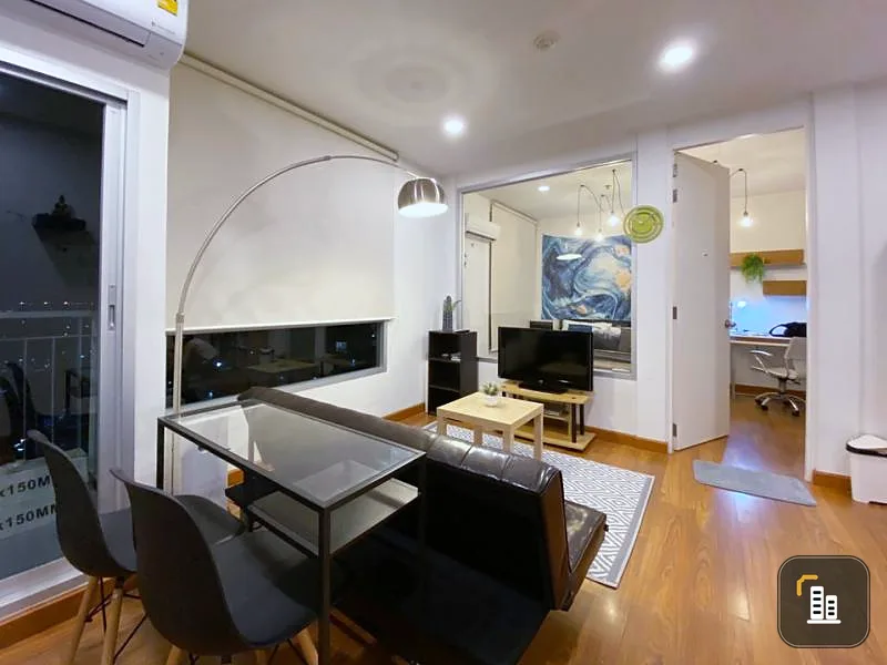 Urgent sale, The Parkland Ratchada - Thapra, the room is very nicely decorated. have everything ready The room is good size. Hurry up to buy it.