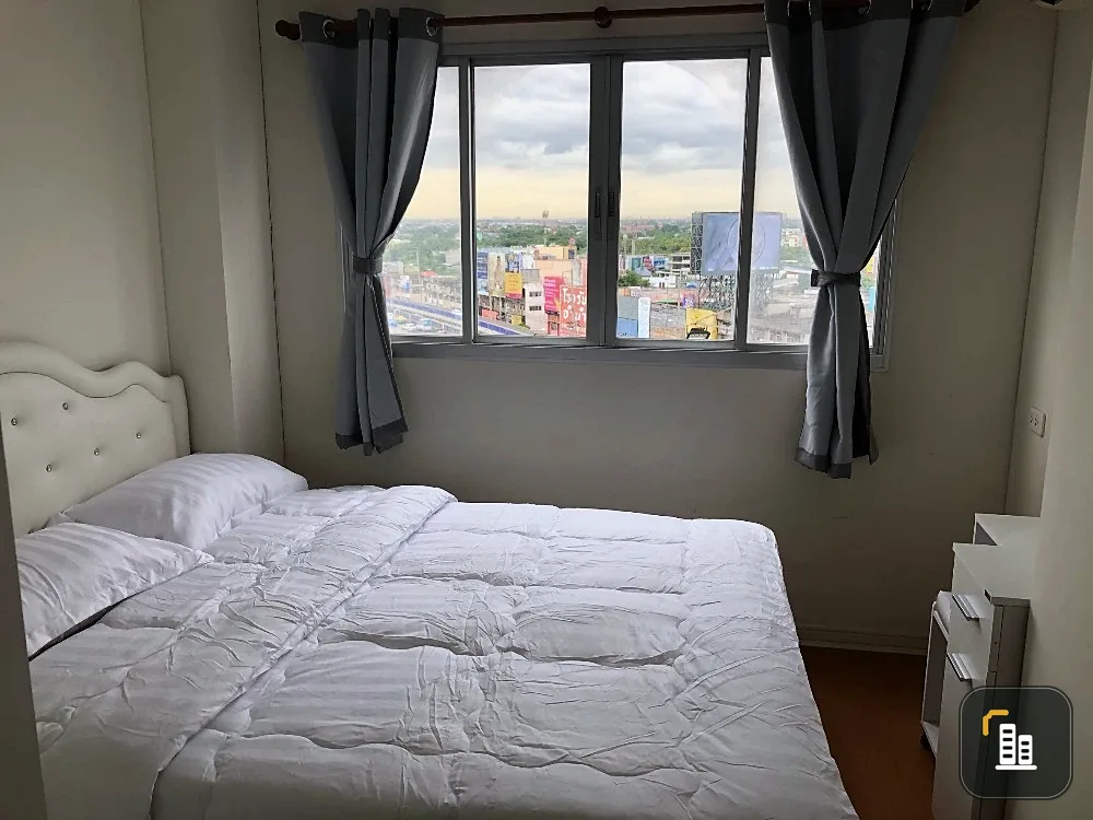 For sale: Lumpini Condo Town Ramintra – Nawamin, 10th floor, fully furnished, ready to move in, reserve now, don't wait.