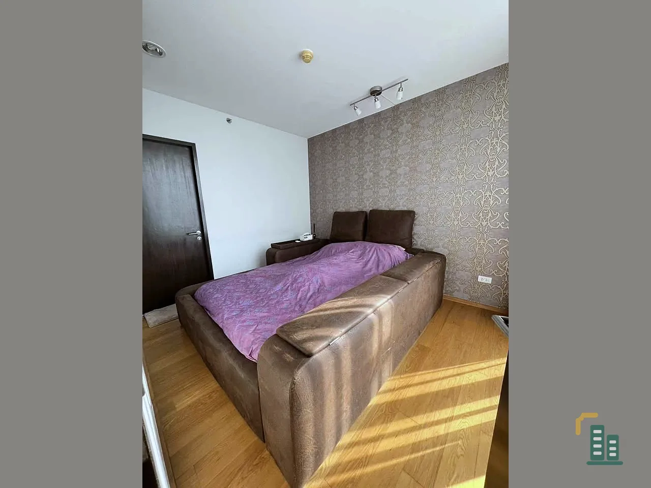 For sale, for rent, the alcove thonglor 10, corner room with privacy, 15th floor, high view, hurry and reserve now.