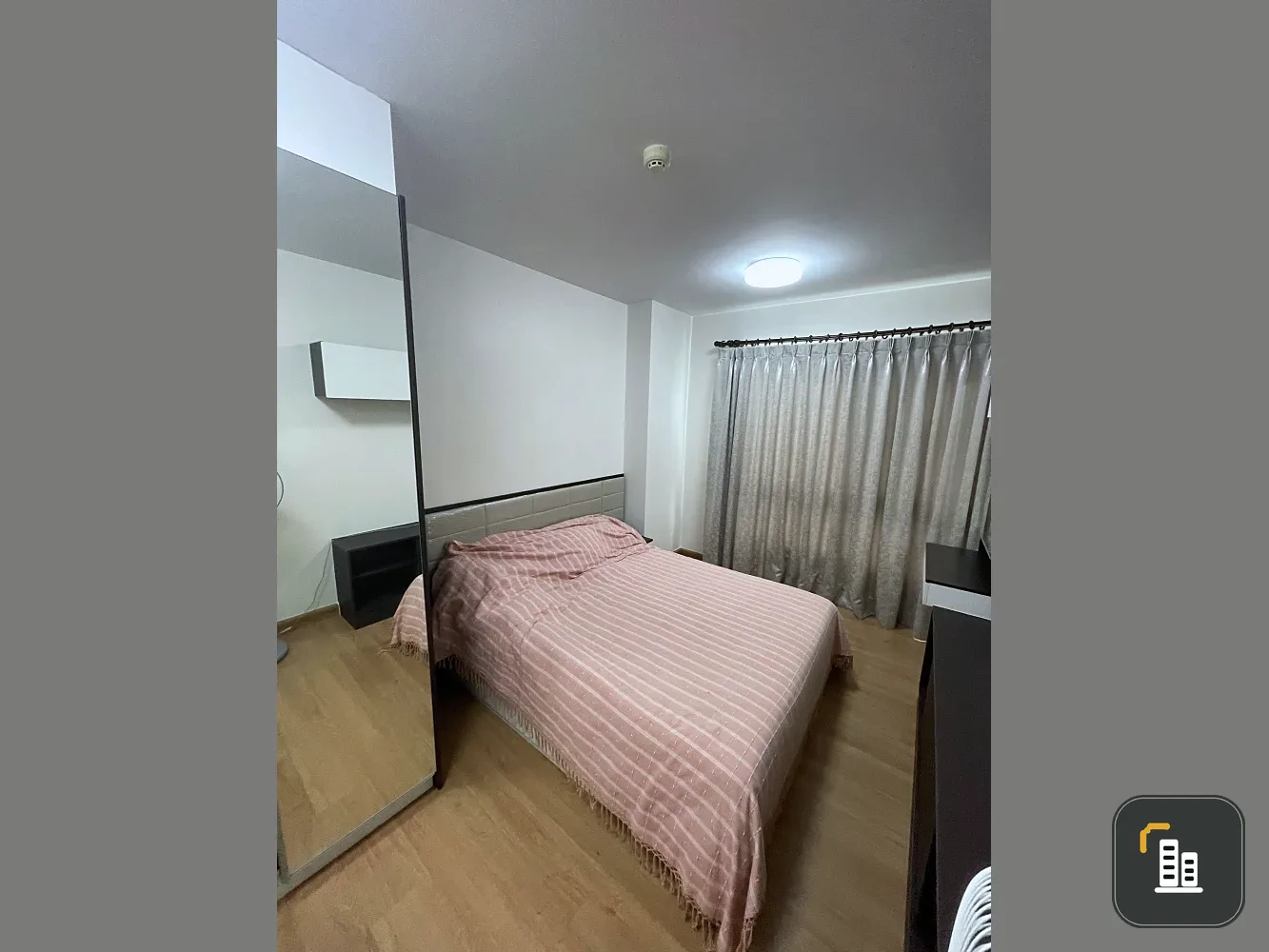 For sale: Supalai City Resort Ratchayothin-Phahon Yothin 32, corner room, front room opposite the fire escape, quiet, very private, book now, don't wa