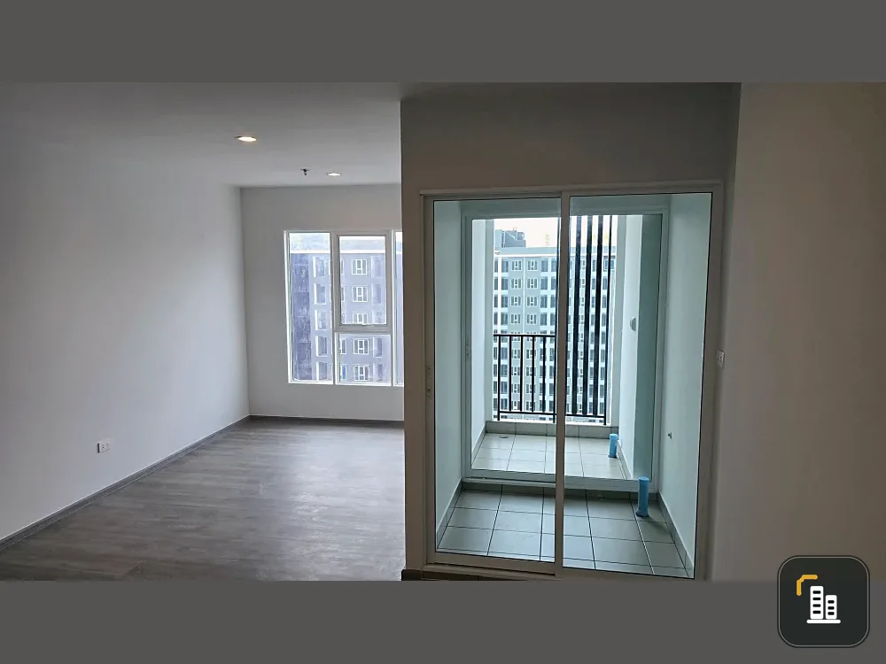 Condo for rent, Regent Bangna, empty room, not too expensive. Room decorating enthusiasts, don't miss out!