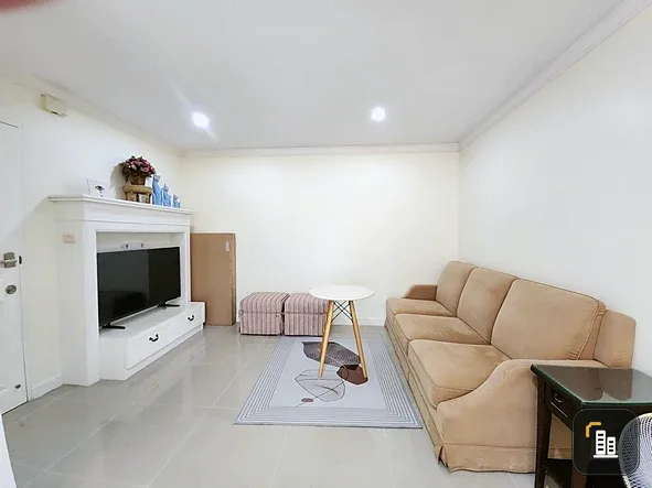 Urgent sale!! Condo Metro Park Sathorn Phase 1, 6th floor, Building 1H, open view, beautiful room, full furniture, good price, don't miss it!!